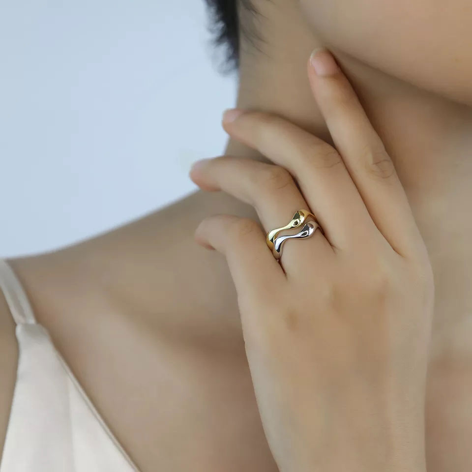 Carisseya | Wave Ring